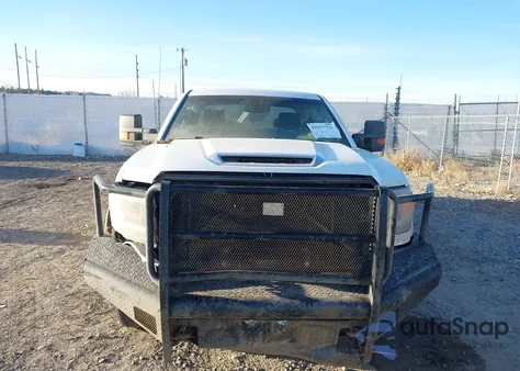 2018 GMC Sierra 2500Hd z USA, uszkodzony, nr VIN 1GT12REY5JF181645